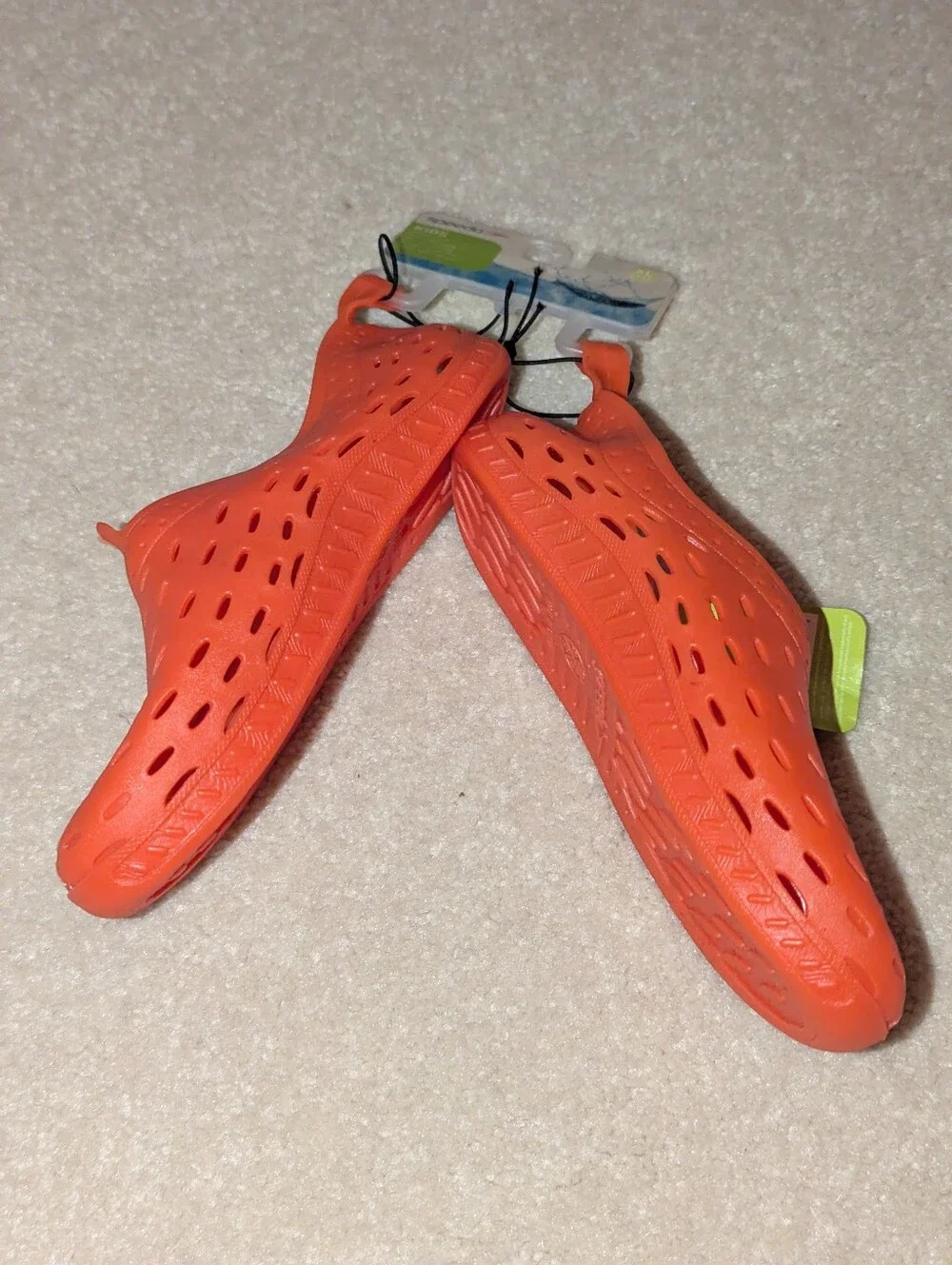 Nwt Speedo Shoes Sz XL 11-12